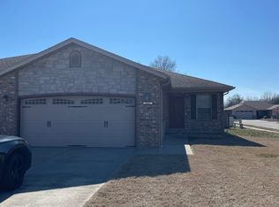 3124 W Sexton St #3124, Springfield, MO 65810