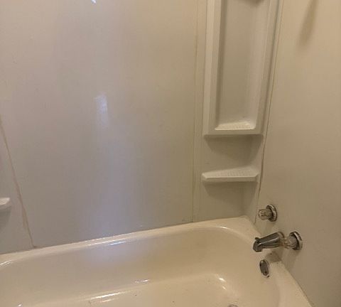 5th image of 1205 Hurley Ave #D