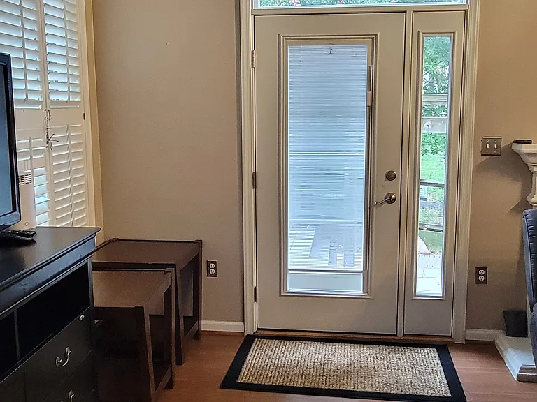 21381 Maidsville Ct — Photo 21