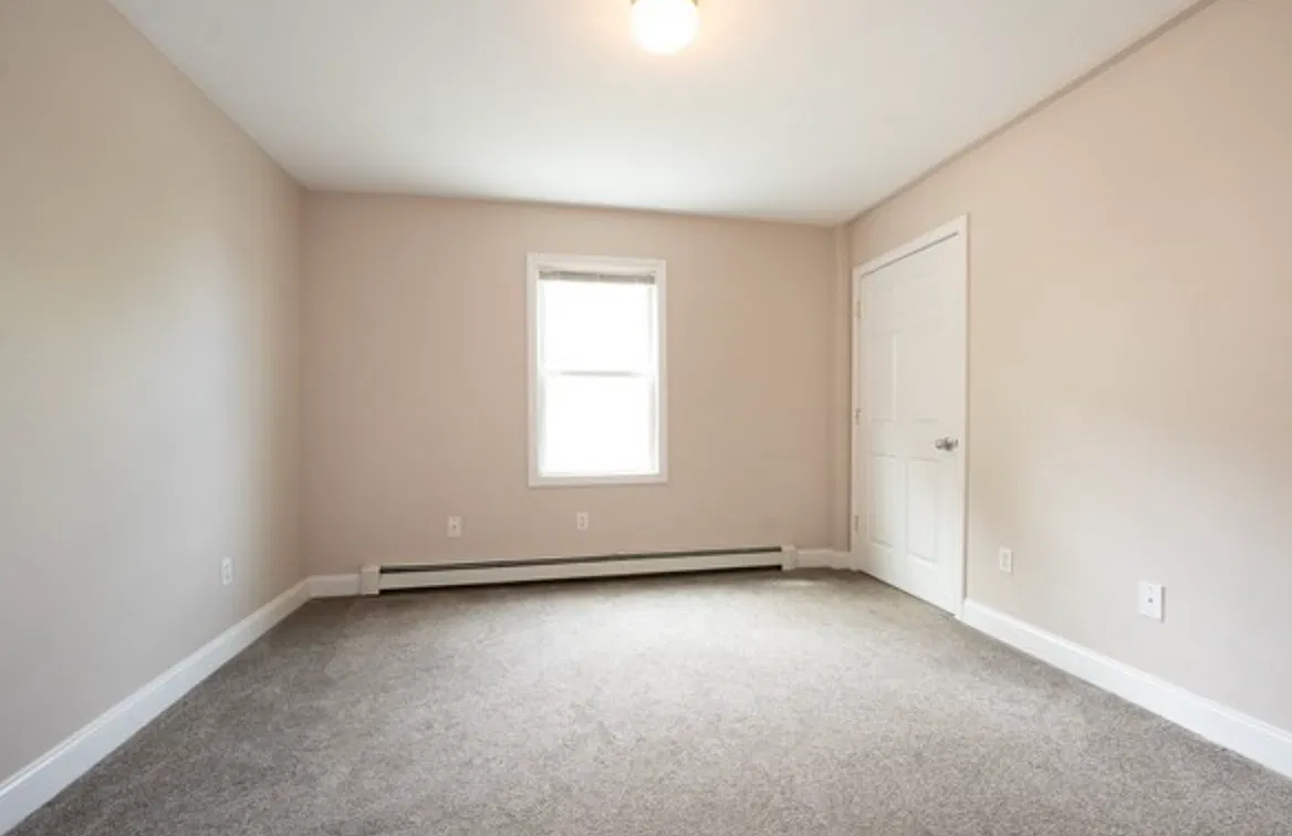 2 bed, 850 sqft, $2,450 — Photo 3