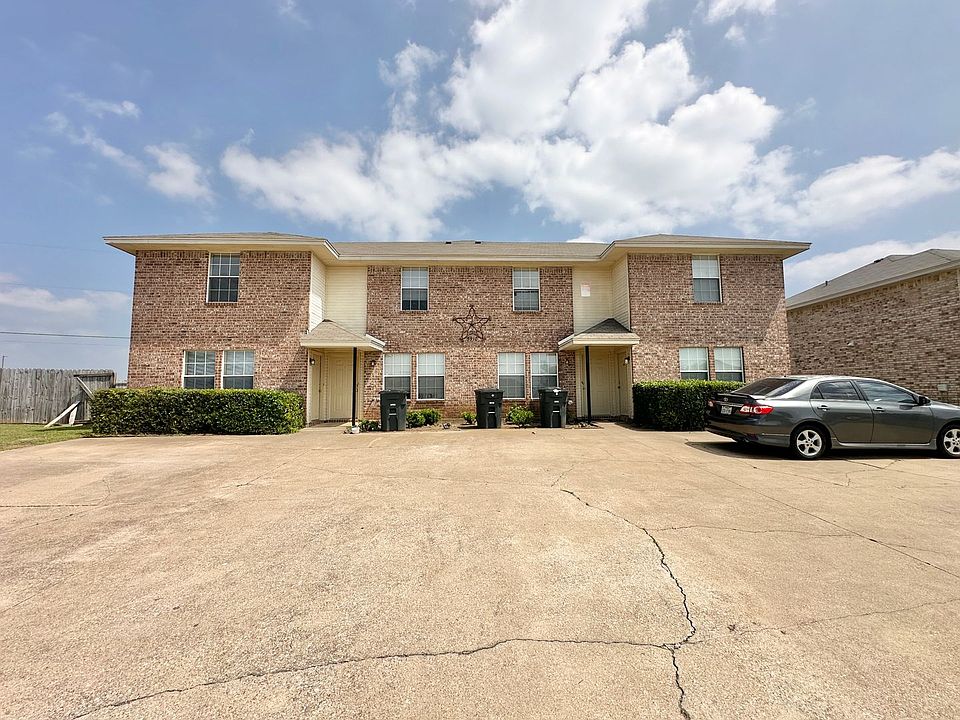 1st image of 5910 Greengate Dr APT A