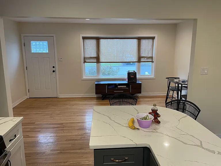 13 Richards Dr — Photo 4