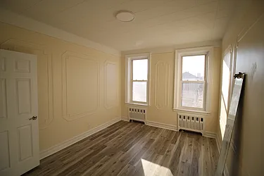 Rented by Capri Jet Realty Corp