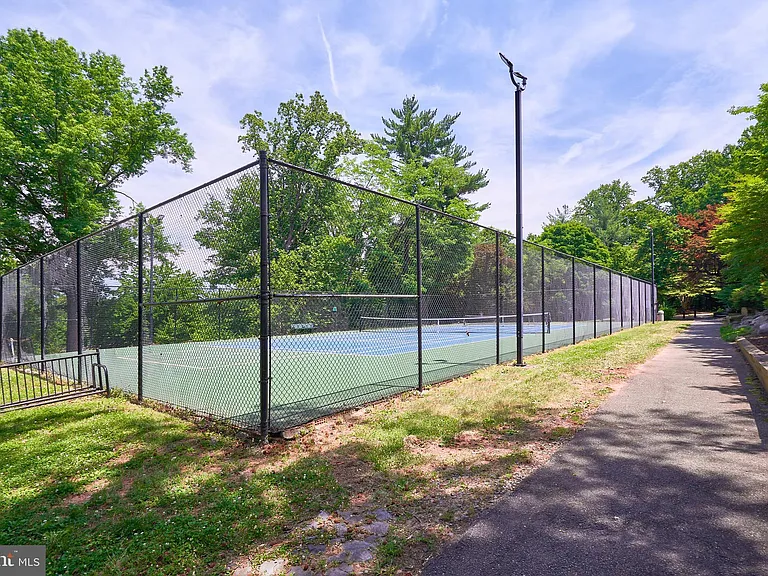 3314 Gunston Rd #730 — Photo 39