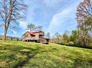 6531 Lockbridge Rd, Meadow Bridge, WV 25976
