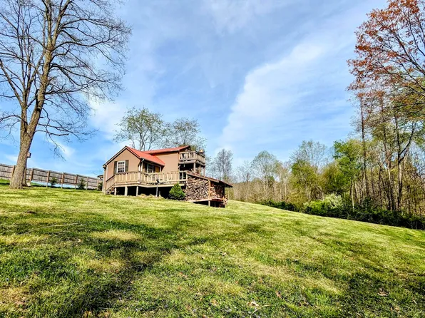 6531 Lockbridge Rd, Meadow Bridge, WV 25976