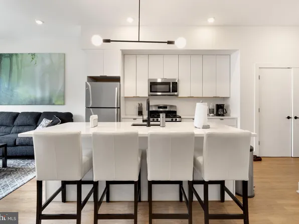 630 Federal St #201, Philadelphia, PA 19147