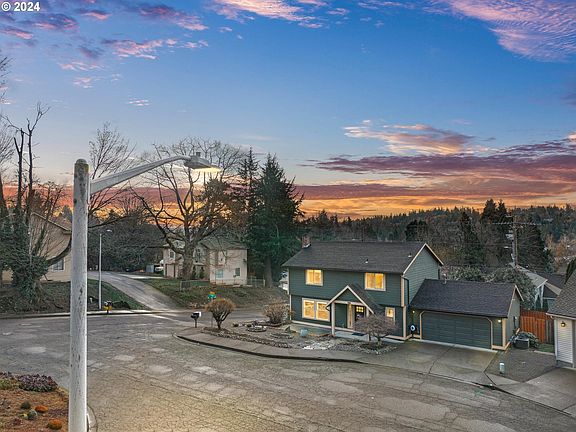 3rd image of 4284 SE Northridge Ct