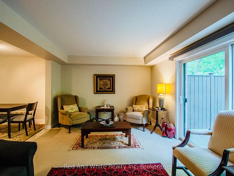 635 Saginaw Pkwy #10 — Photo 8