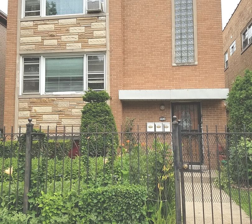 1st image of 6840 W Diversey Ave APT 1