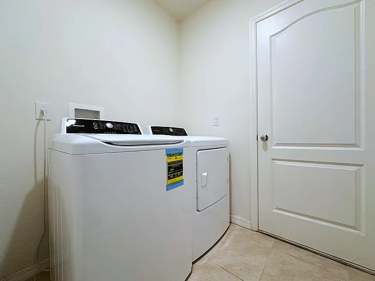 1824 Palmetto Scrub Cir — Photo 9