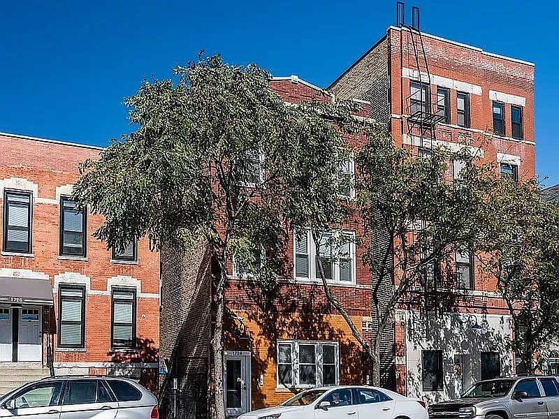 1st image of 1724 W 21st St #2R