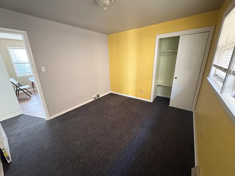 3431 S Western Ave — Photo 7