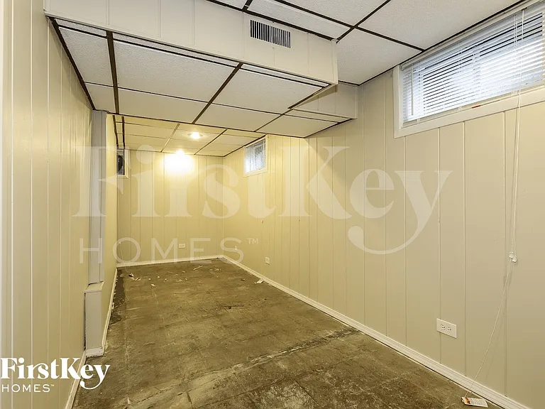 1119 S President St — Photo 13