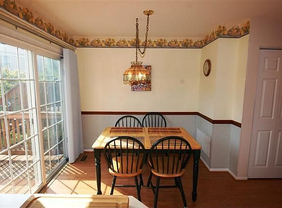 Breakfast Room