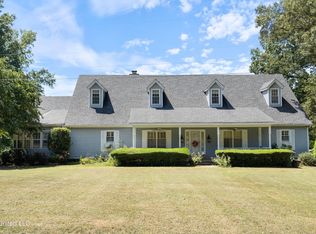 251 Callicott Dr, Coldwater, MS 38618