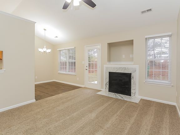 5th image of 4531 Biesterfield Dr