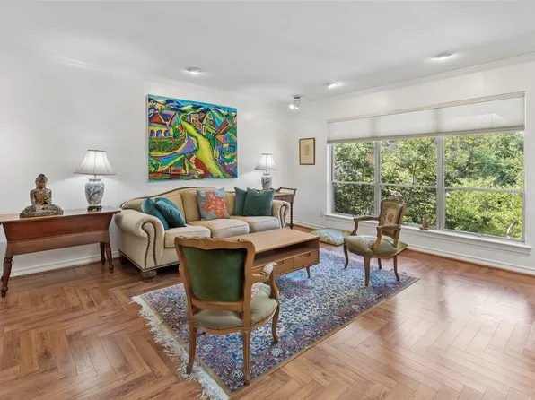 6311 Bandera Ave APT D, Dallas, TX 75225