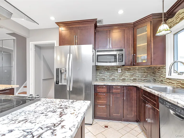 5 Glenbrook Rd — Photo 8