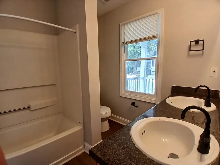 822 Pryor St SW — Photo 24