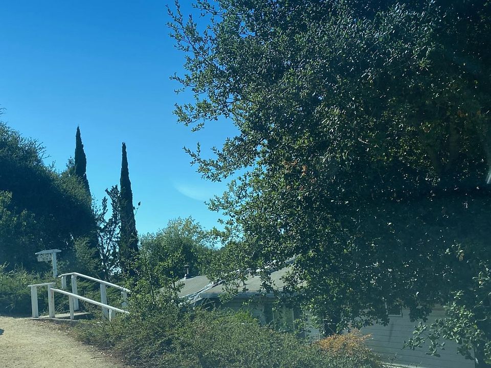 1st image of 308 Sherman Dr