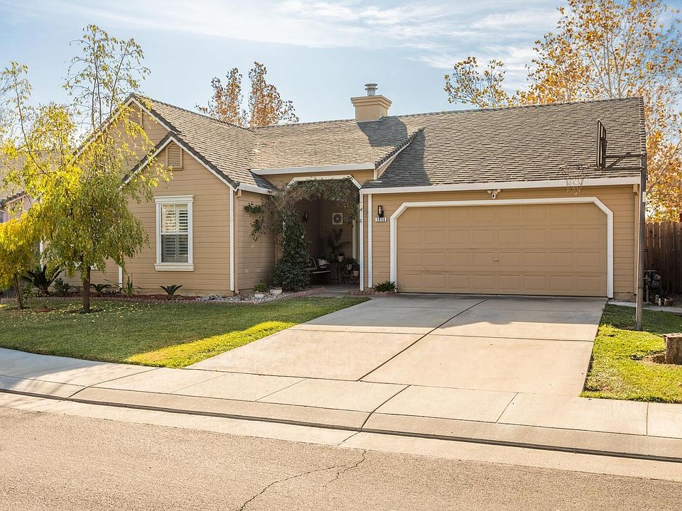 1st image of 1056 Leake Cir