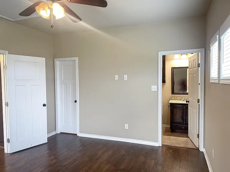 4032 Golden Eagle Dr #C — Photo 7