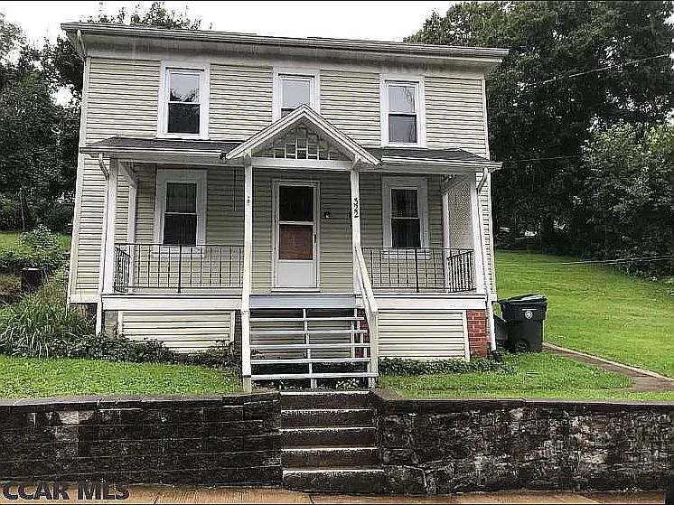 1st image of 322 E Logan St