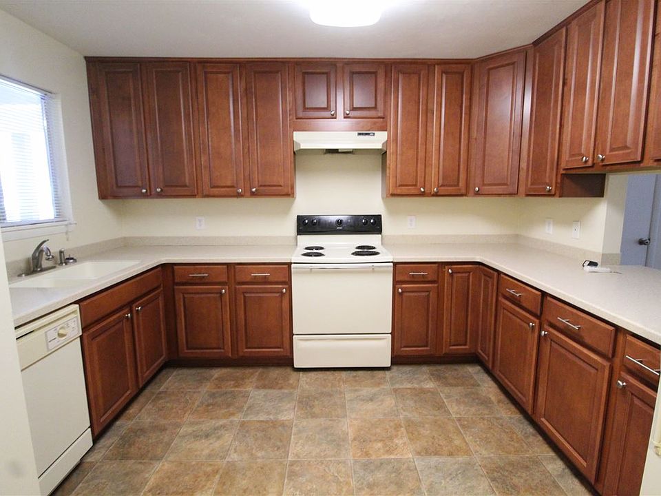 1st image of 266 N Villas Ct #1