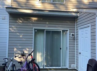 1873 Forest Side Ln, Charlotte, NC 28213