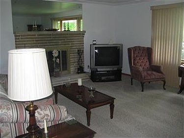 5th image of 7446 Sugartree Dr