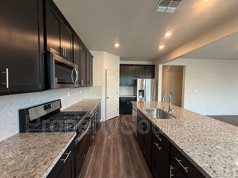 2957 Mokelumne Ct — Photo 7