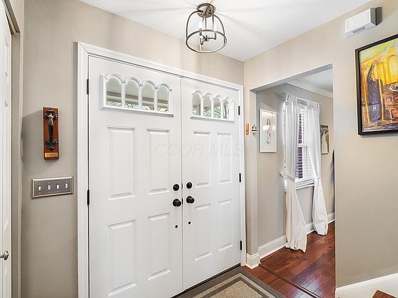 5th image of 65 Haddam Pl W