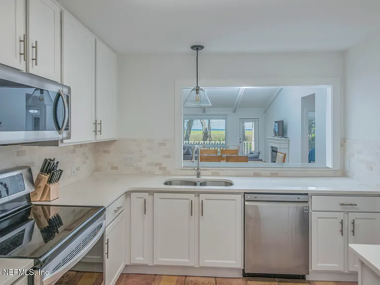 3426 Sea Marsh Rd — Photo 32