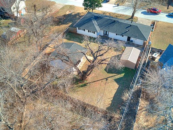 4th image of 3313 NW 46th St
