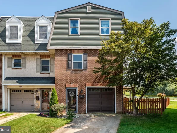 157 Sutcliffe Ln, Conshohocken, PA 19428
