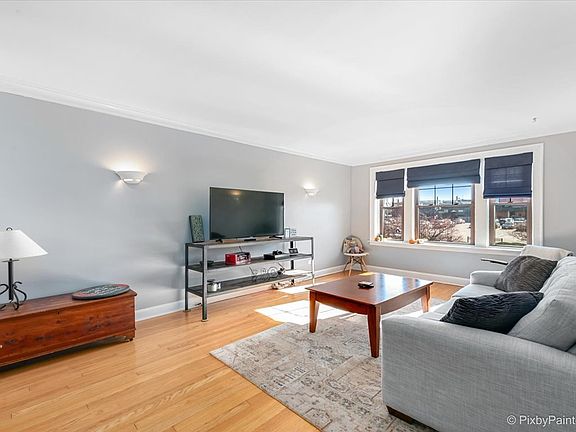 4th image of 43 N Park Ave APT B1