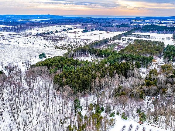 5th image of 3219 Nugent Rd