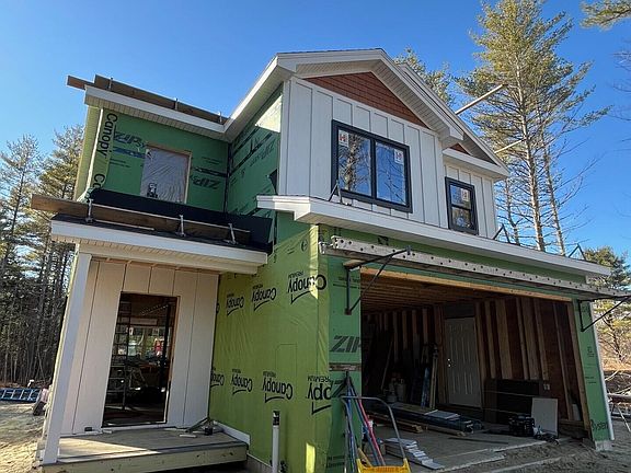 2nd image of 27 Evergreen Lane