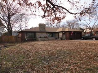 5737 E Rockwood Rd, Wichita, KS 67208