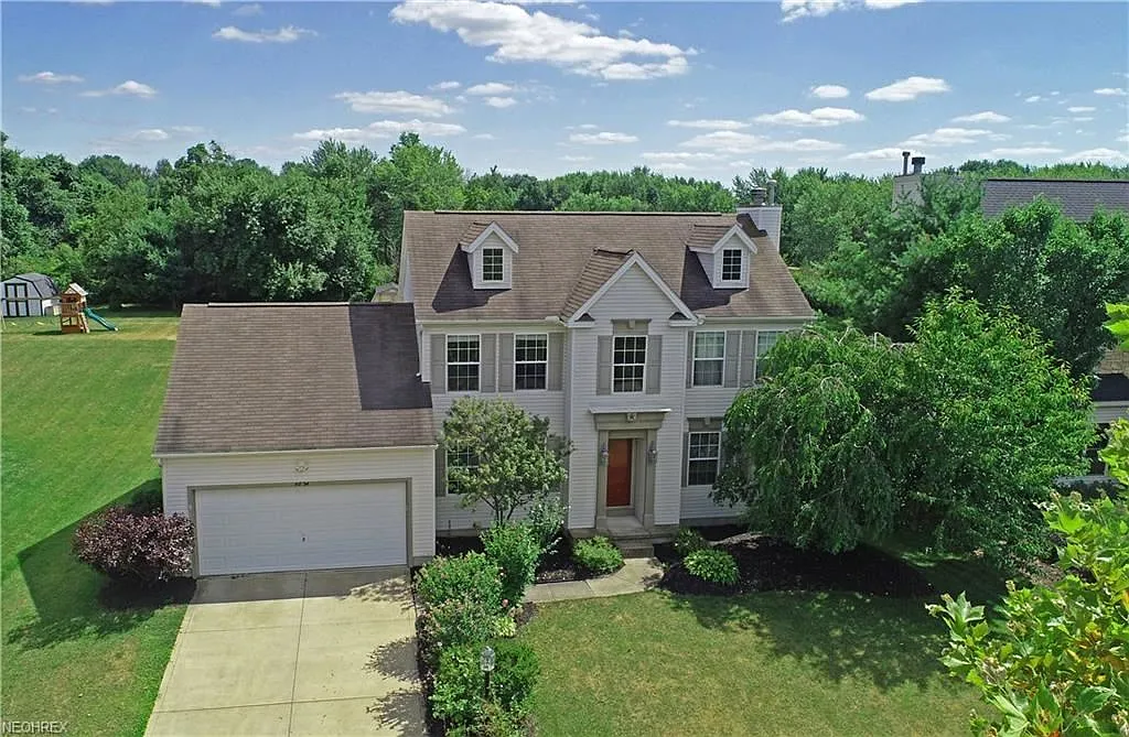 4834 Lexington Ridge Dr photo 1