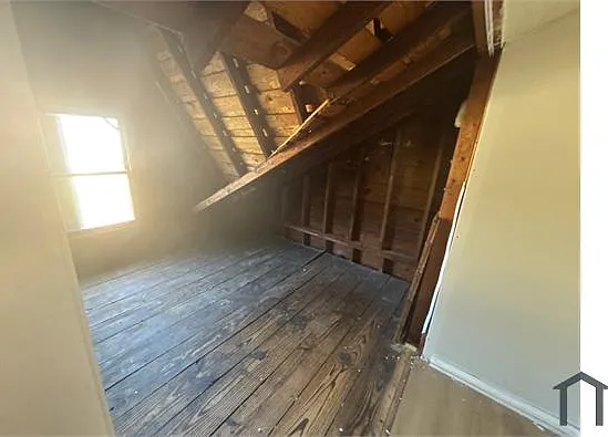 5733 Wayburn St — Photo 14