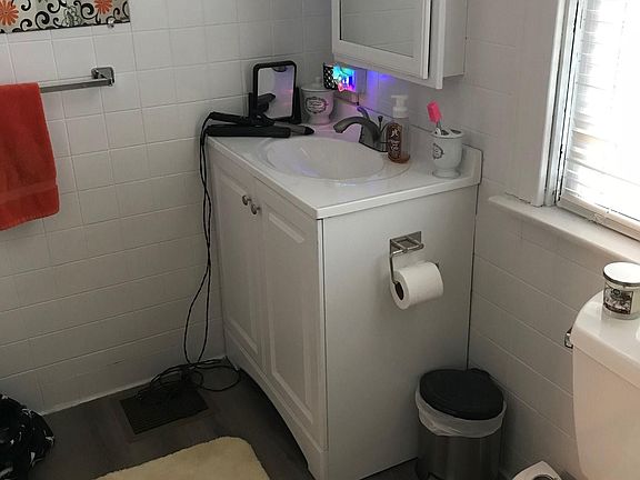 3rd image of 4241 Marburg Ave #1