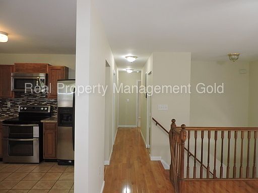 5th image of 22174 Donaldson Dr