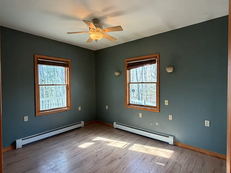 191 Farrell Rd — Photo 12