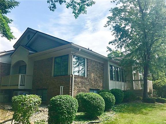 2nd image of 6988 Pebblecreek Woods Dr #1