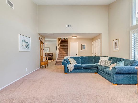 5th image of 2544 E Whidby Ln