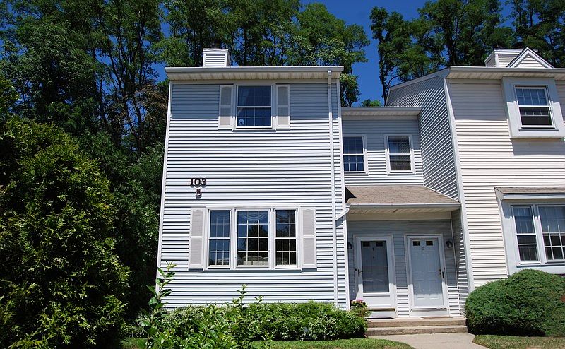 Front View of Home