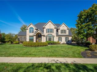 9002 Peregrine Dr, Gibsonia, PA 15044