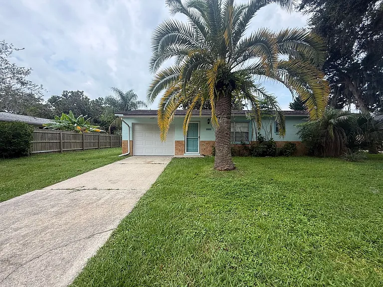 2610 Orange Tree Dr — Photo 3